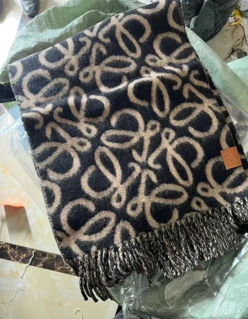 Loewe Scarf